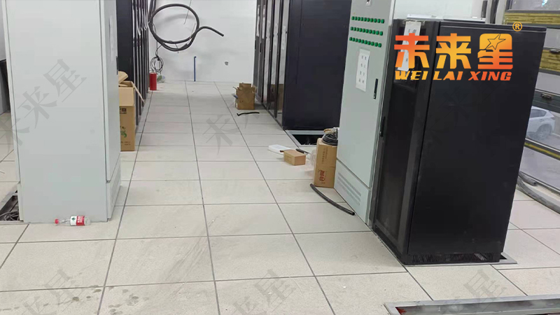 機房架空防靜電地板